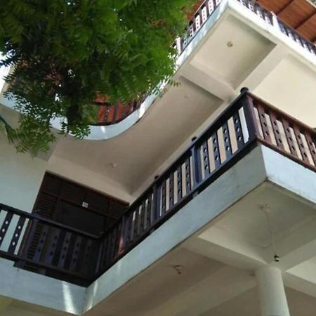 Samans Guesthouse Tangalle Buitenkant foto