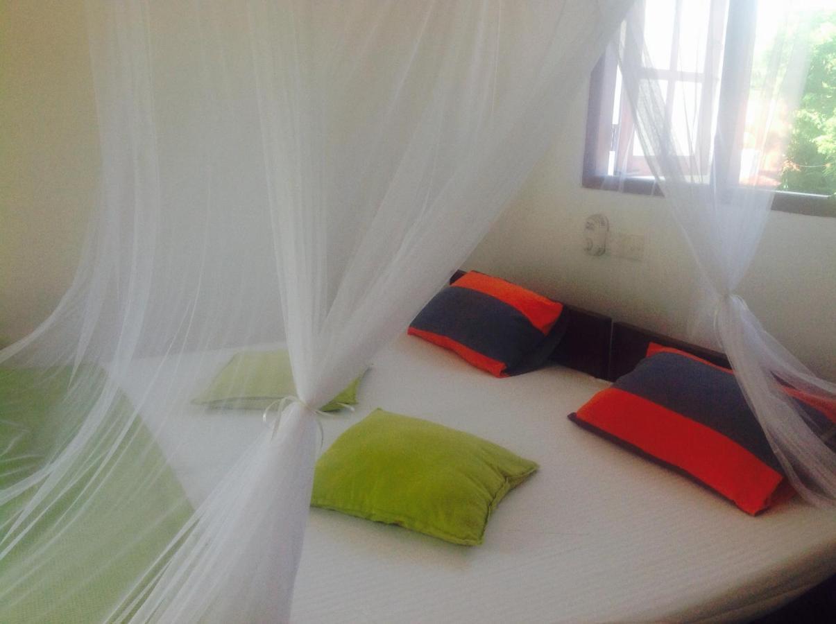 Samans Guesthouse Tangalle Buitenkant foto